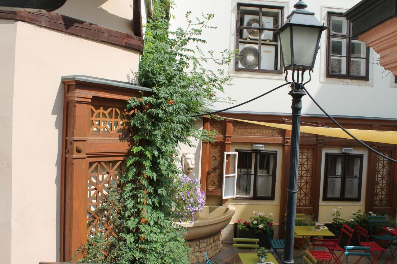 Zwinger Apartman ショプロン エクステリア 写真